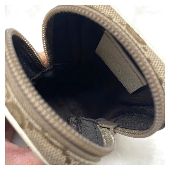 Authentic Gucci Monogram coins Pocket - Picture 9 of 11